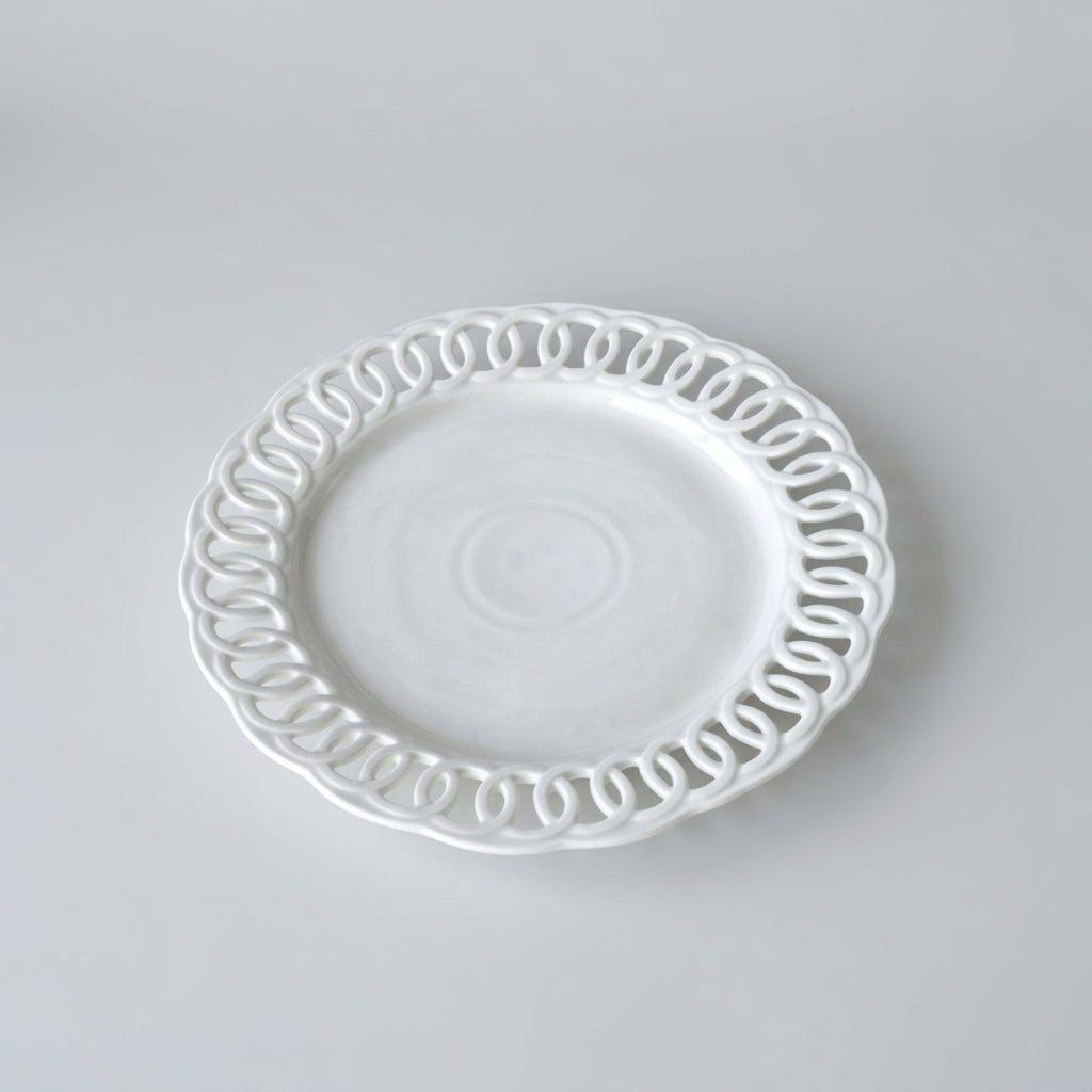 Vikko Lace, Charger, White, 12"