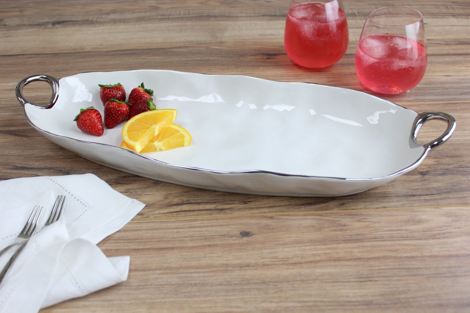 Deep Server with Silver Handles