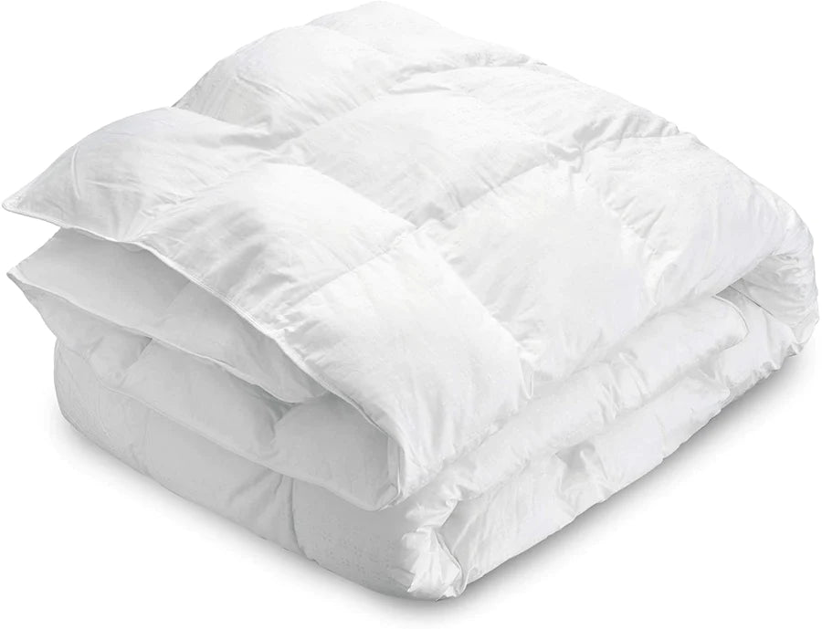 Maxi Down Alternative Comforter