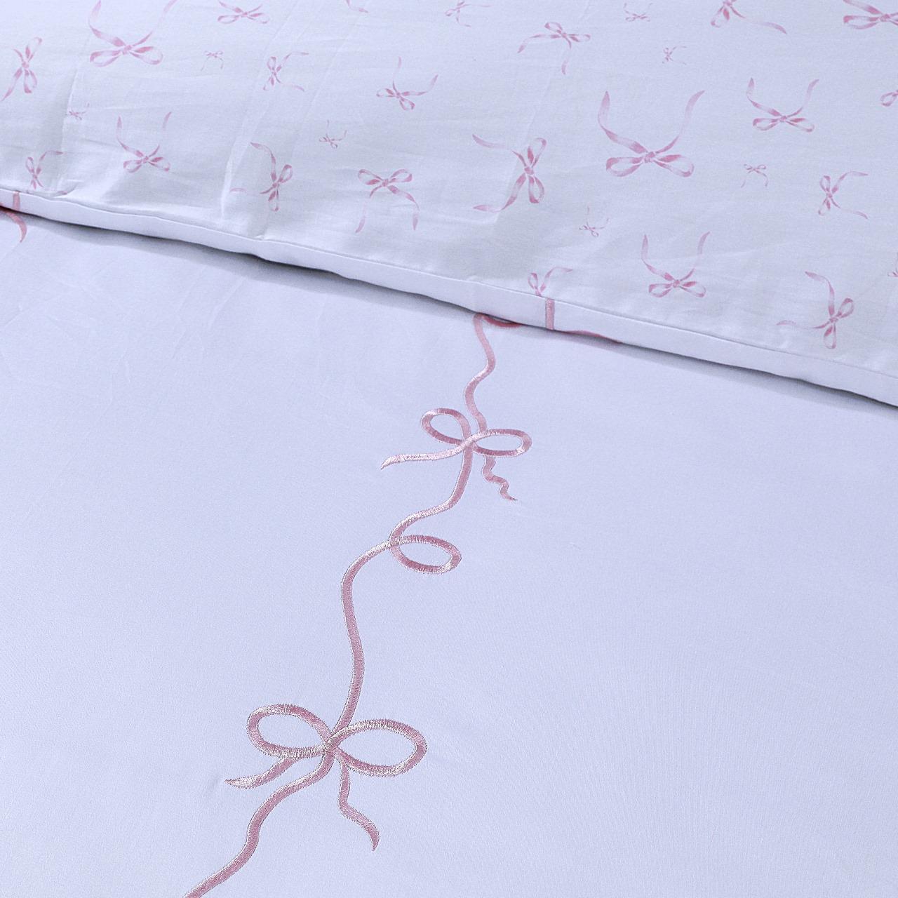 Petite Belle Lafayette Pink Lace Embroidered Duvet Set