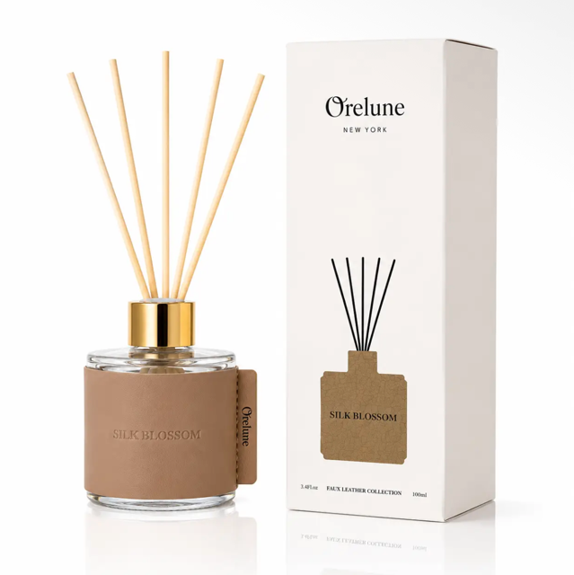 Modern Faux Leather Reed Diffuser: Silk Blossom