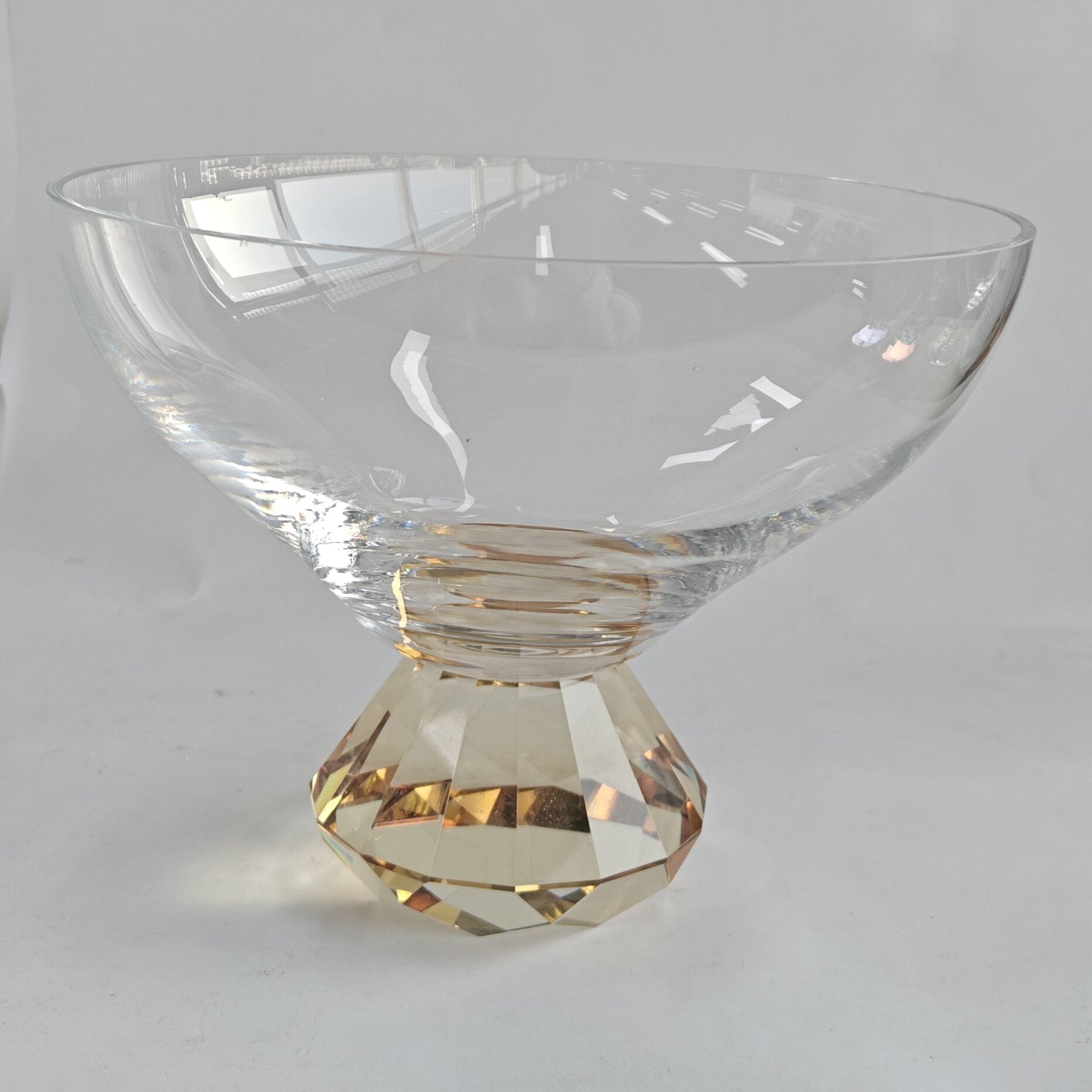 Diamond Colored Base Bowl