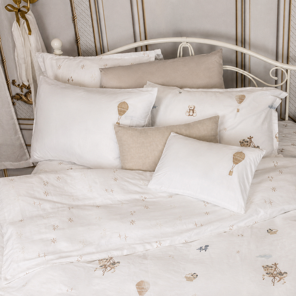 Carousel Dreams duvet set, sky blue