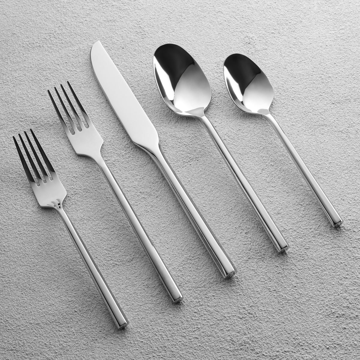 Shiny Silver Flatware, 18/10 SS, 20 Pc Flatware