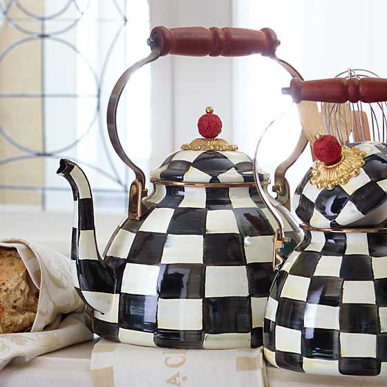 Courtly Tea Kettle