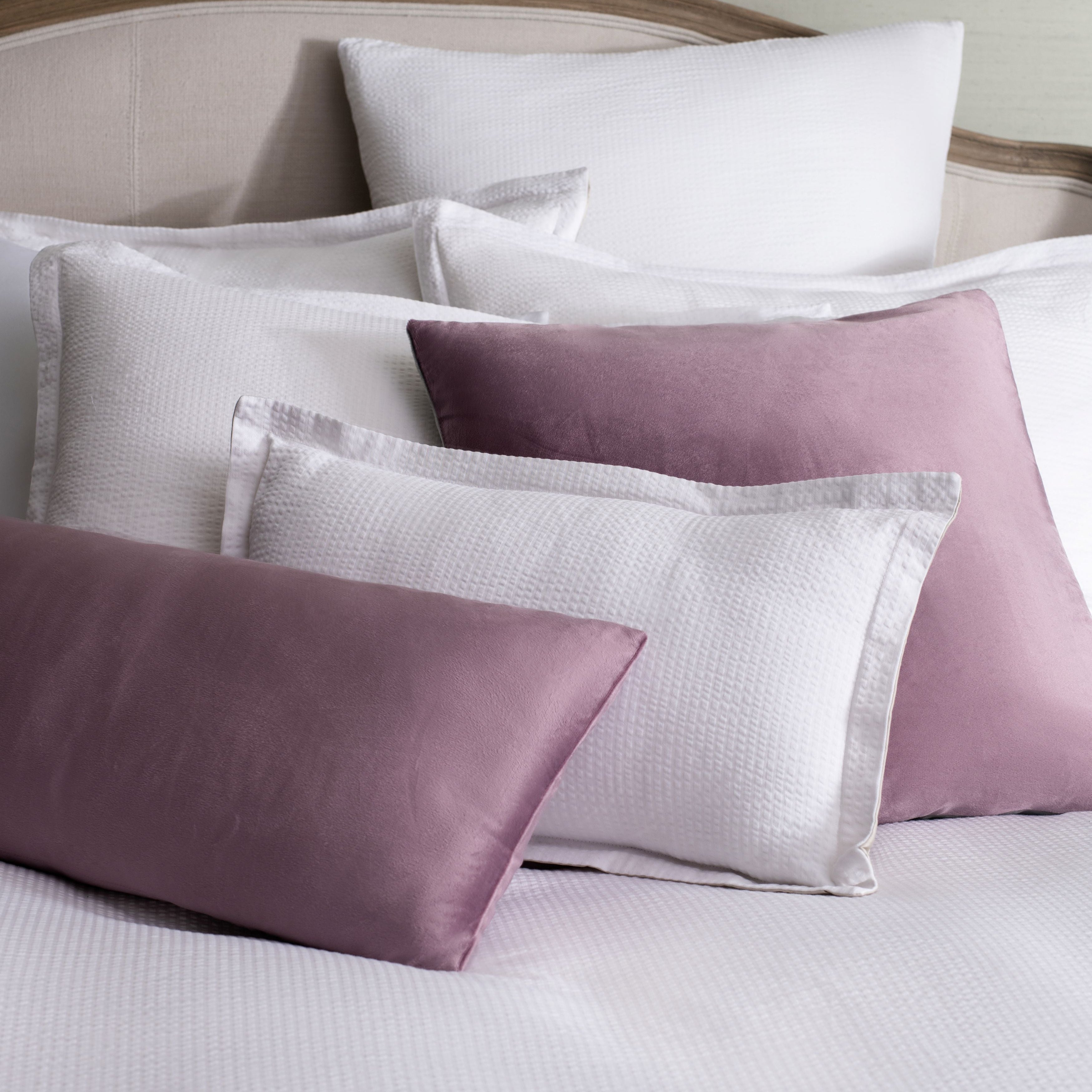 AVA Fine Linen Riviera Seersucker Duvet Set- White/White