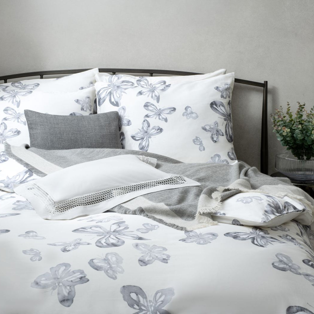 LUXE by A&B Vanessa Duvet Set- Grey