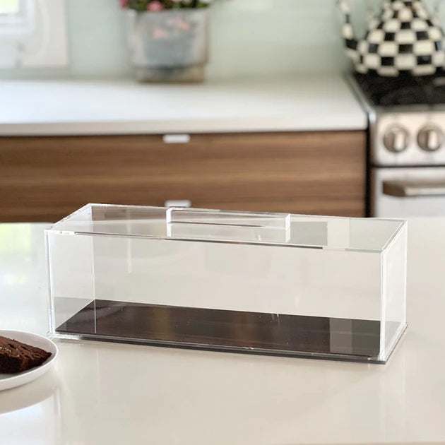 Lucite Wood Look Cake Tray with Lid