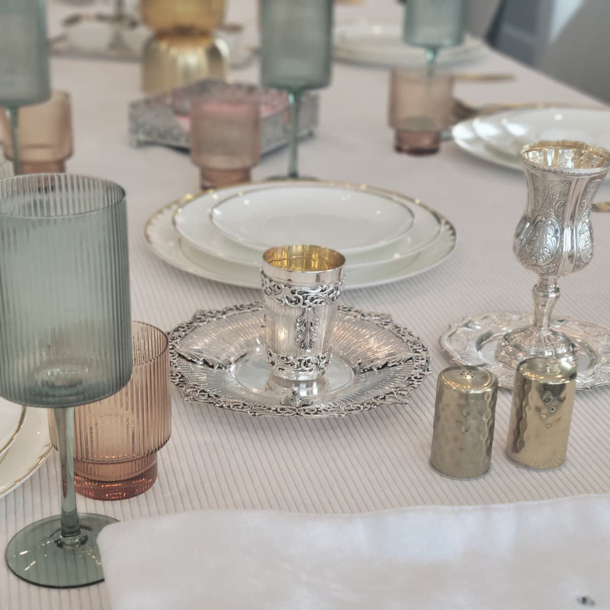 Adorn Your Table thin ribbed