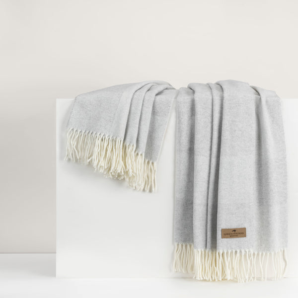 Lands Downunder Hampton Plaid Herringbone Throw-Silver