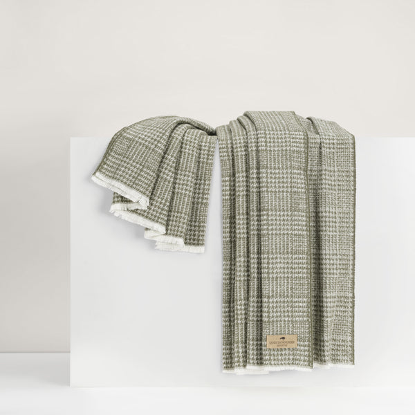 Lands Downunder Sutton Plaid Throw- Chive